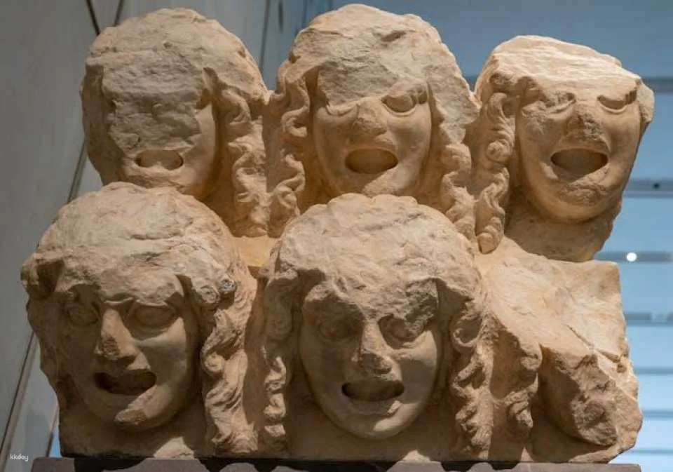 Acropolis Museum self-guided tour with audio guide app