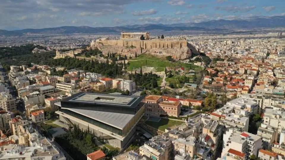 Acropolis Museum self-guided tour with audio guide app