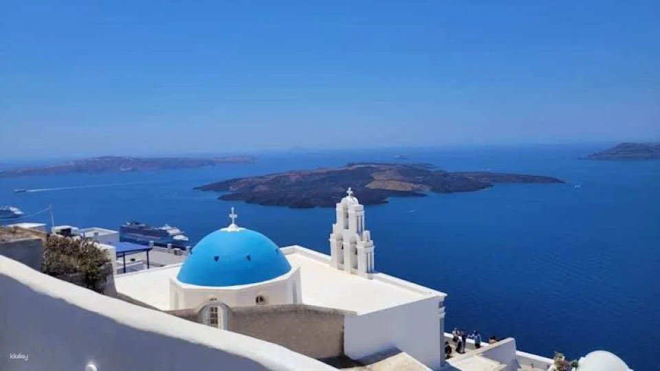 Santorini half-day family tour with wine museum visit