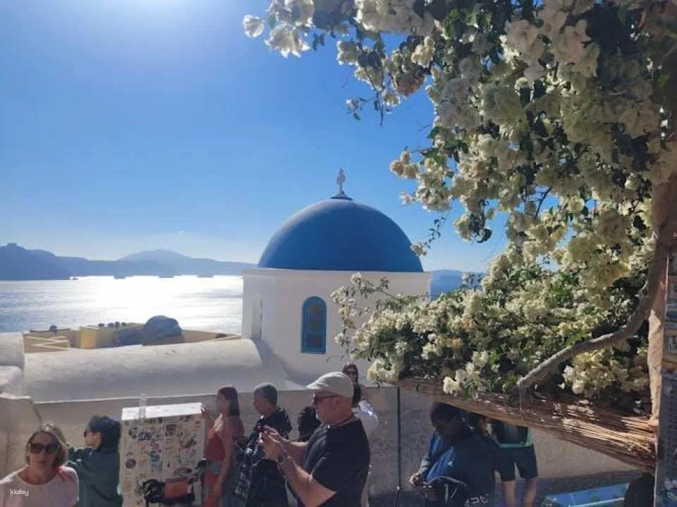 Santorini half-day family tour with wine museum visit
