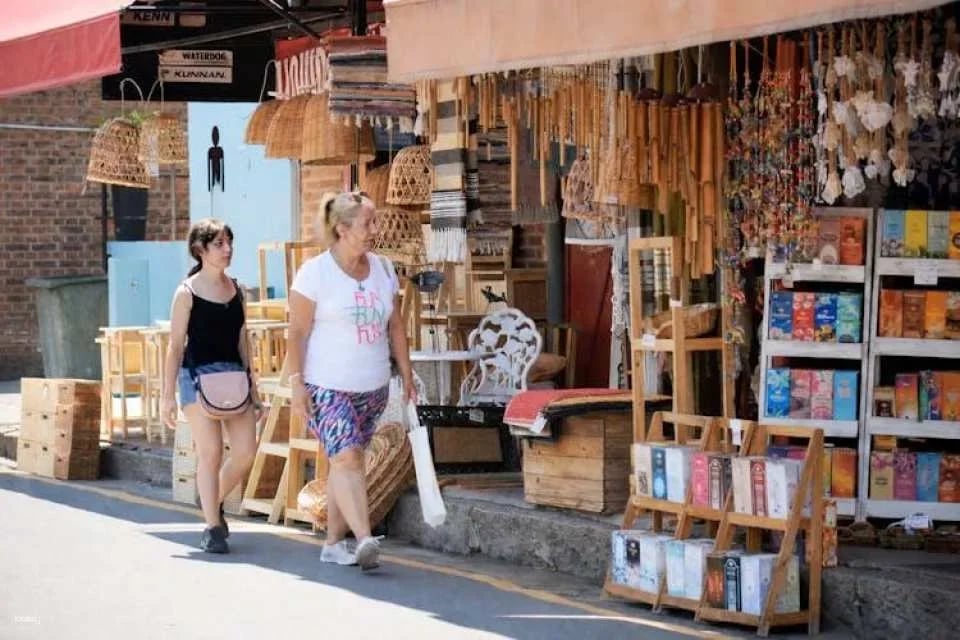 San Isidro and Tigre Delta small-group tour