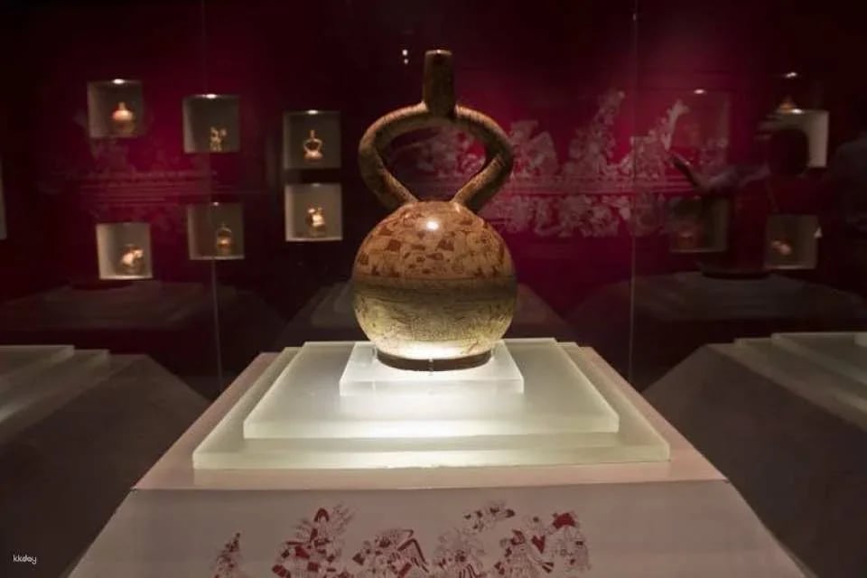 Half Day Private Lima City Tour and Larco Museum