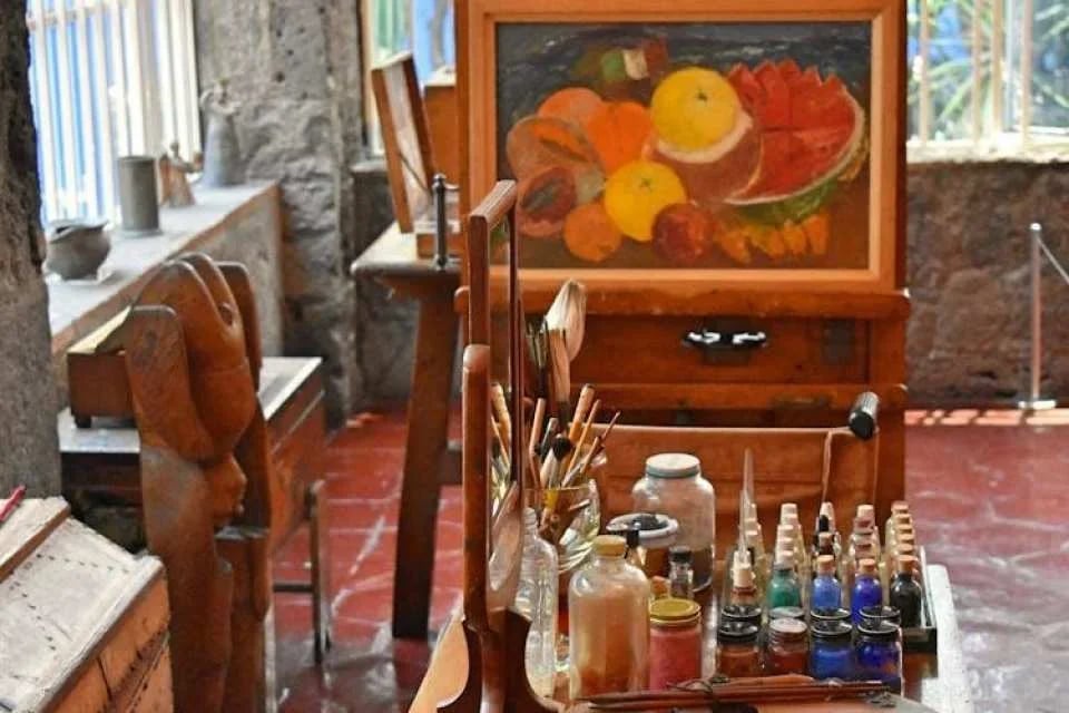 Frida Kahlo and Diego Rivera's legacy private tour with tickets to three museums