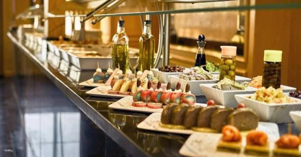 Luxor Guided Tour from Marsa Alam with Nile Cruise and Lunch