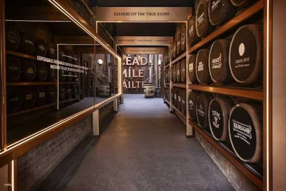 Tour and Blending Experience at Irish Whiskey Museum