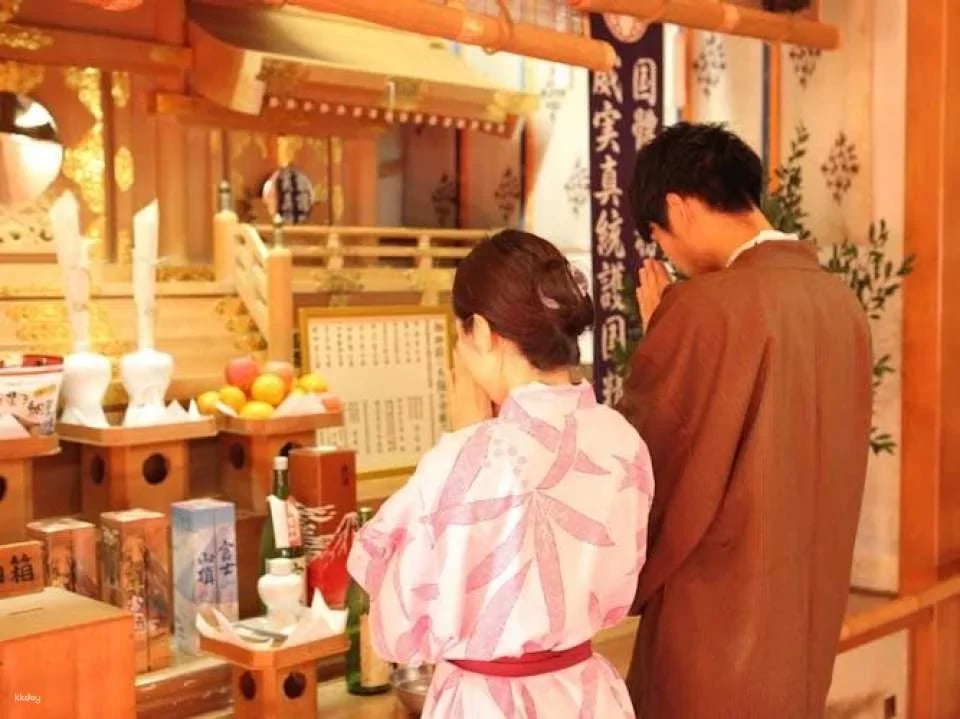 Hot Spring Experience at Hotel Kaminoyu Onsen in Yamanashi