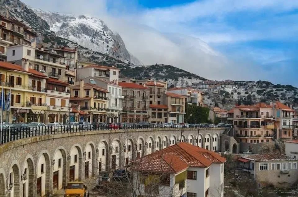 Delphi one day guided Spanish tour