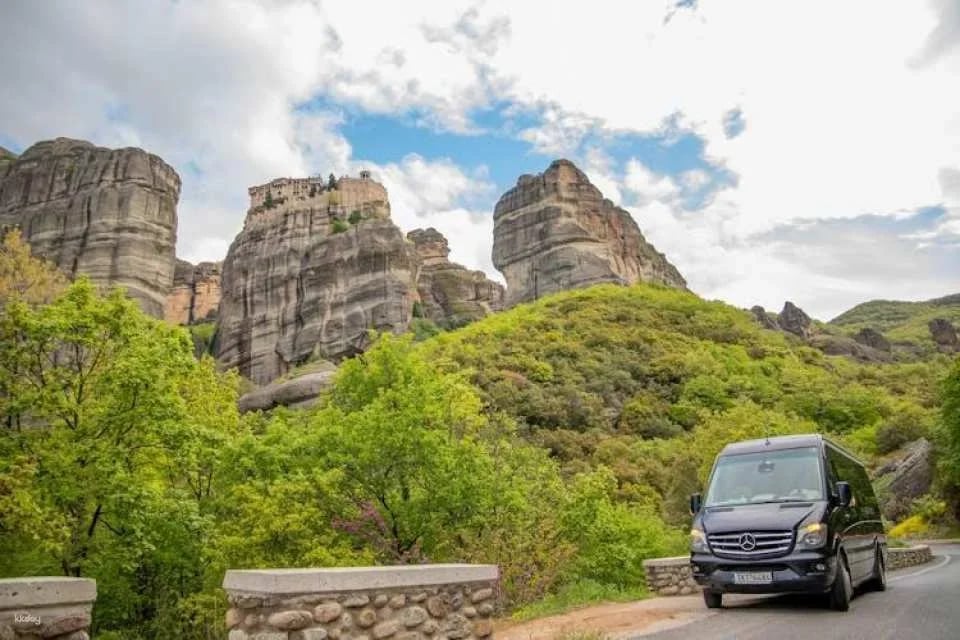 Meteora monasteries and Hermit Caves full-day tour from Athens