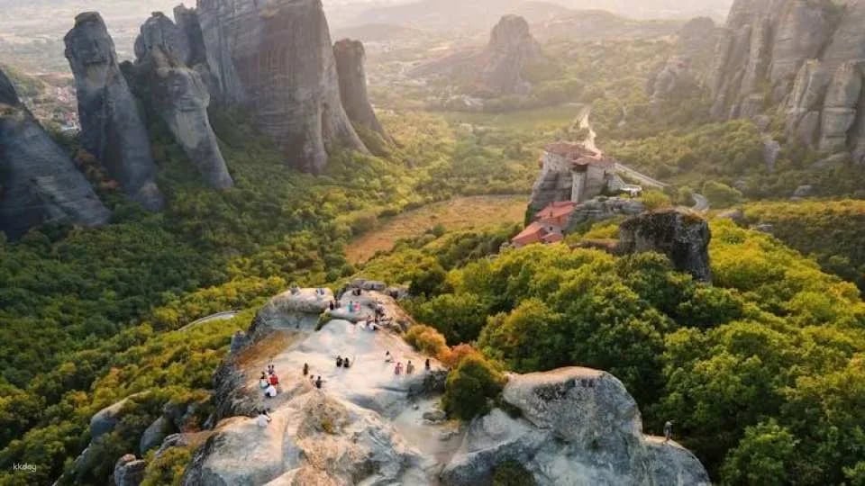 Meteora monasteries and Hermit Caves full-day tour from Athens