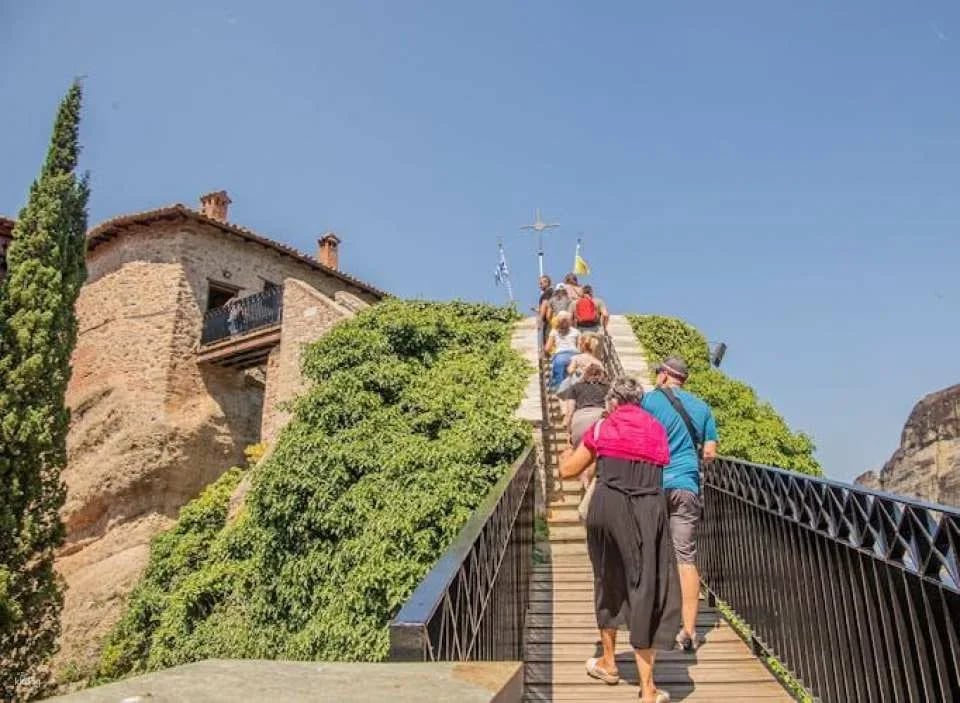 Meteora monasteries and Hermit Caves full-day tour from Athens