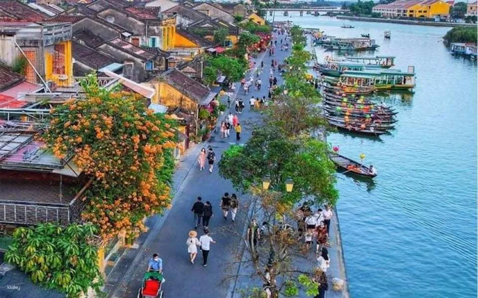 Hoi An City Guided Tour with Boat Ride and Lantern Release