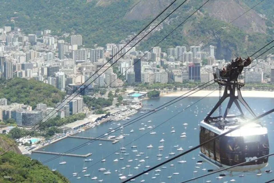 Sugarloaf, Selaron Steps and Christ Redeemer full-day tour with optional barbecue lunch