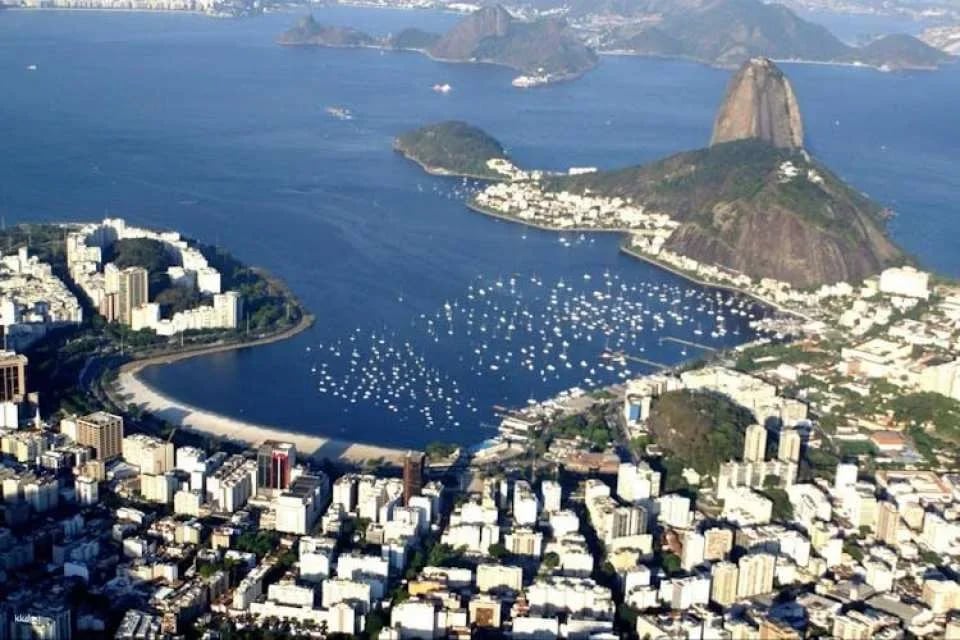 Sugarloaf, Selaron Steps and Christ Redeemer full-day tour with optional barbecue lunch