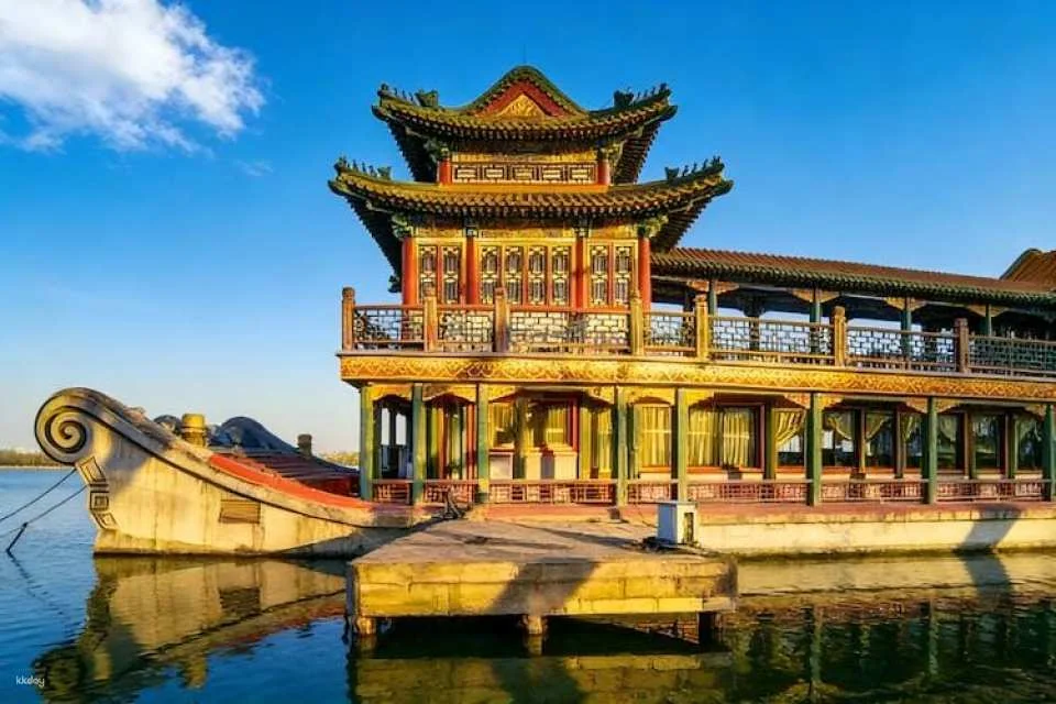 Private Summer Palace In-depth Walking Tour