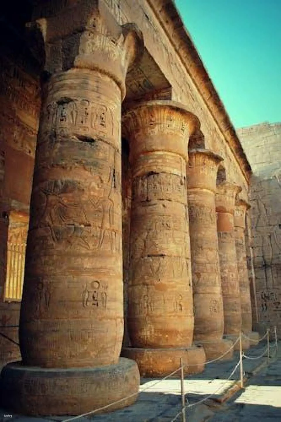 Guided tour of Valley of the Nobles, Medinat Habu and The Ramesseum from Luxor