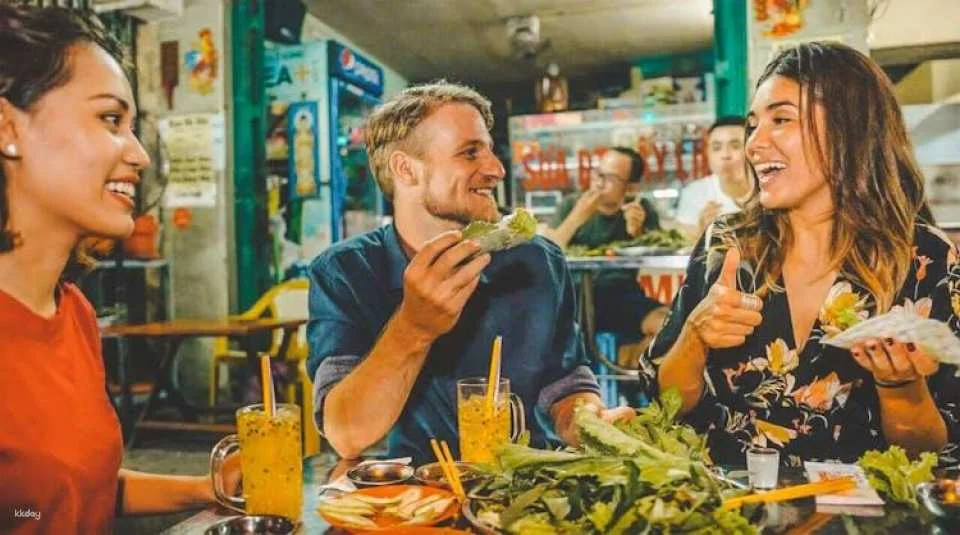 Full-day Ho Chi Minh sightseeing with cyclo ride tour