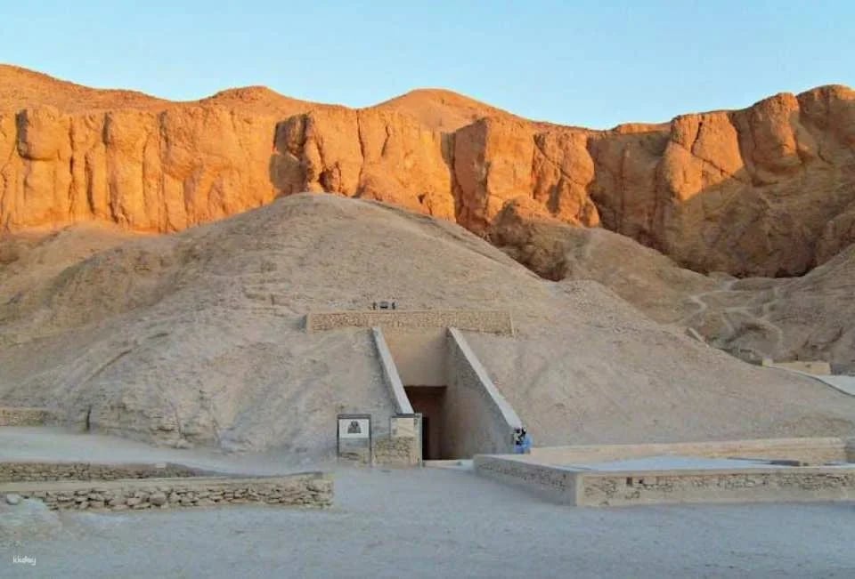 Dendera Temple, Kings Valley, felucca cruise and lunch from Marsa Alam