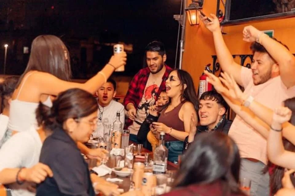Mexico City night tour with taqueria visit and mariachi performance