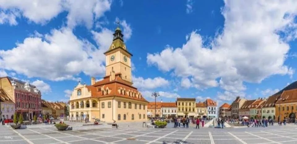 Bran Castle, Peles Castle and Brasov Guided Tour