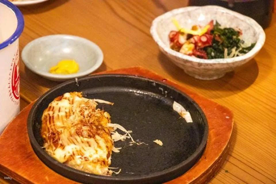 Guided Bar Hopping Night Tour in Ueno with Food and Drinks