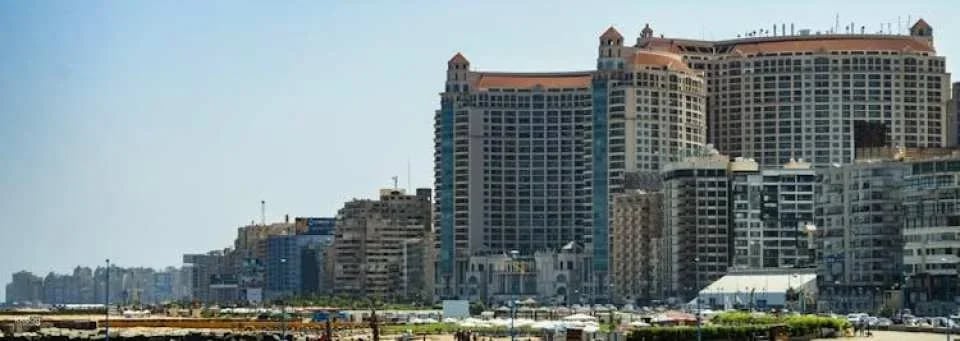 Roman amphitheater, Bombay's pillar and Catacombs tour from Alexandria
