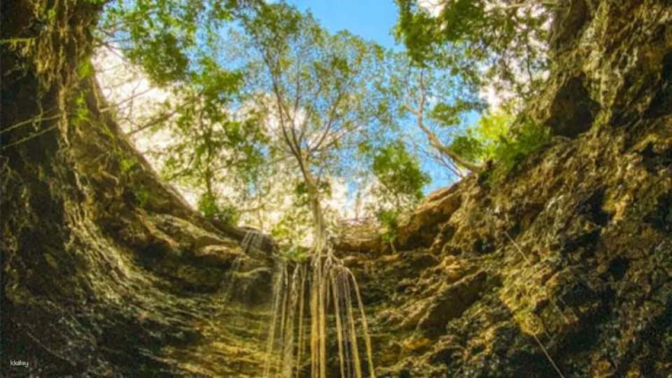 Chichen Itza and Valladolid tour with Cenote swim