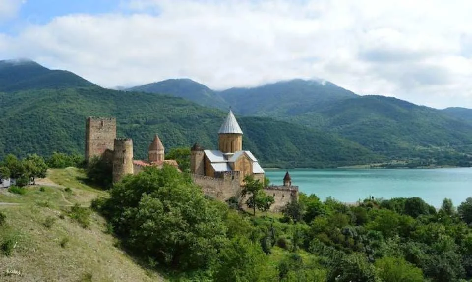 Kazbegi, Ananuri, and Gudauri legendary landscapes guided tour