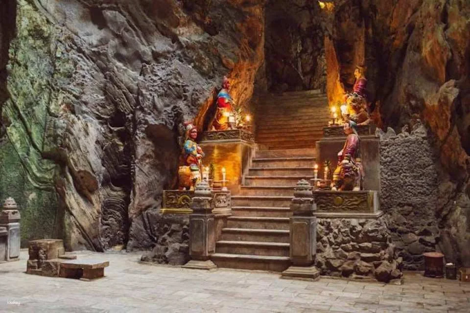 Monkey and Marble Mountains, Coconut Basket Boat and Hoi An City Tour