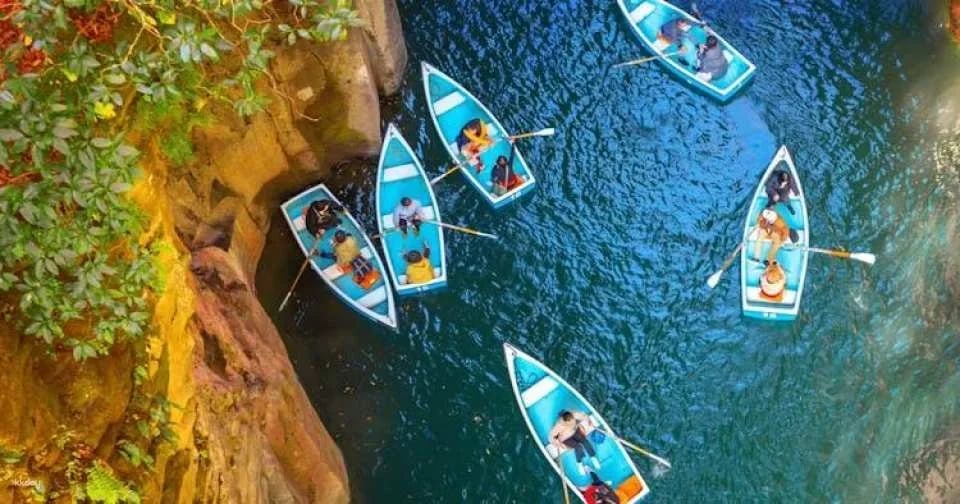 Miyazaki, Takachiho Gorge and Shrines guided tour from Fukuoka