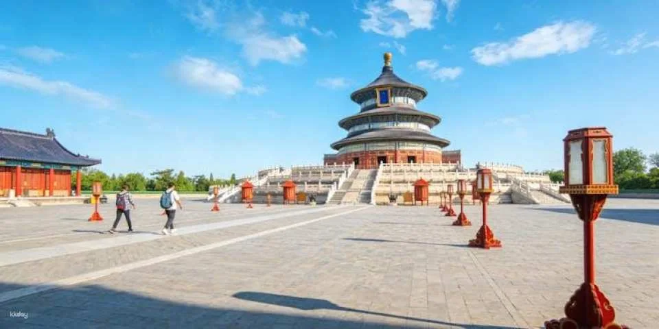 Private Guided Tour to Temple of Heaven, Panda House and Summer Palace