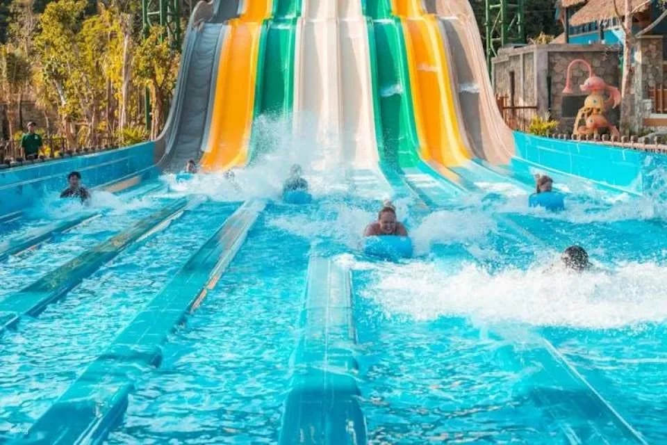 Hon Thom Cable Car and Aquatopia Water Park Entrance Ticket