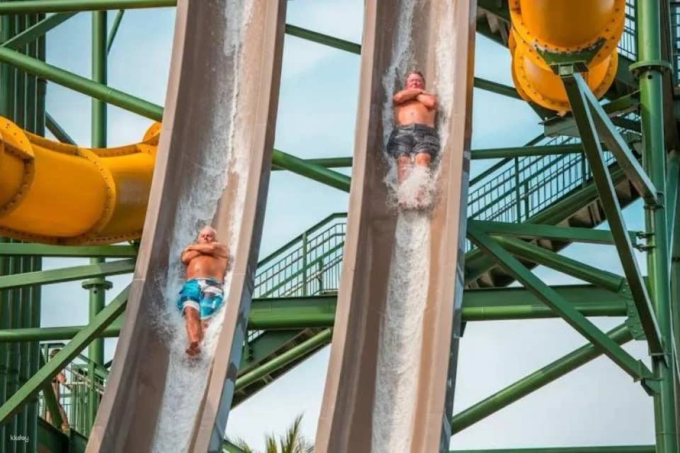 Hon Thom Cable Car and Aquatopia Water Park Entrance Ticket