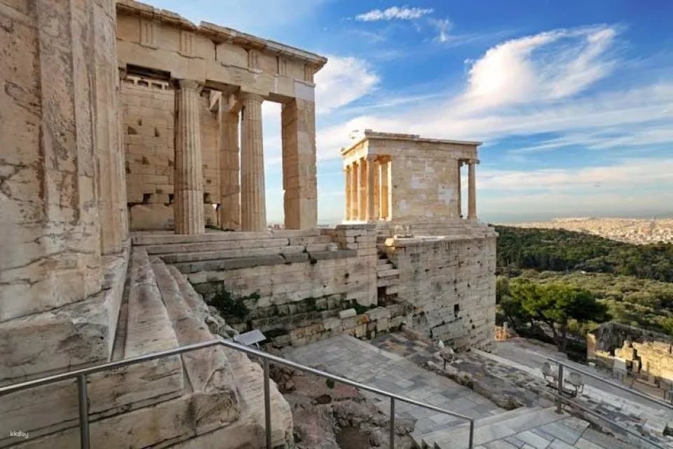 Acropolis of Athens Self-Guided Audiovisual Tour with 3D Models