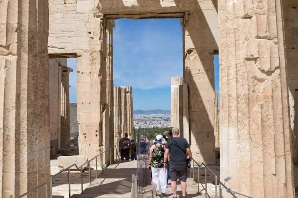Acropolis of Athens Self-Guided Audiovisual Tour with 3D Models