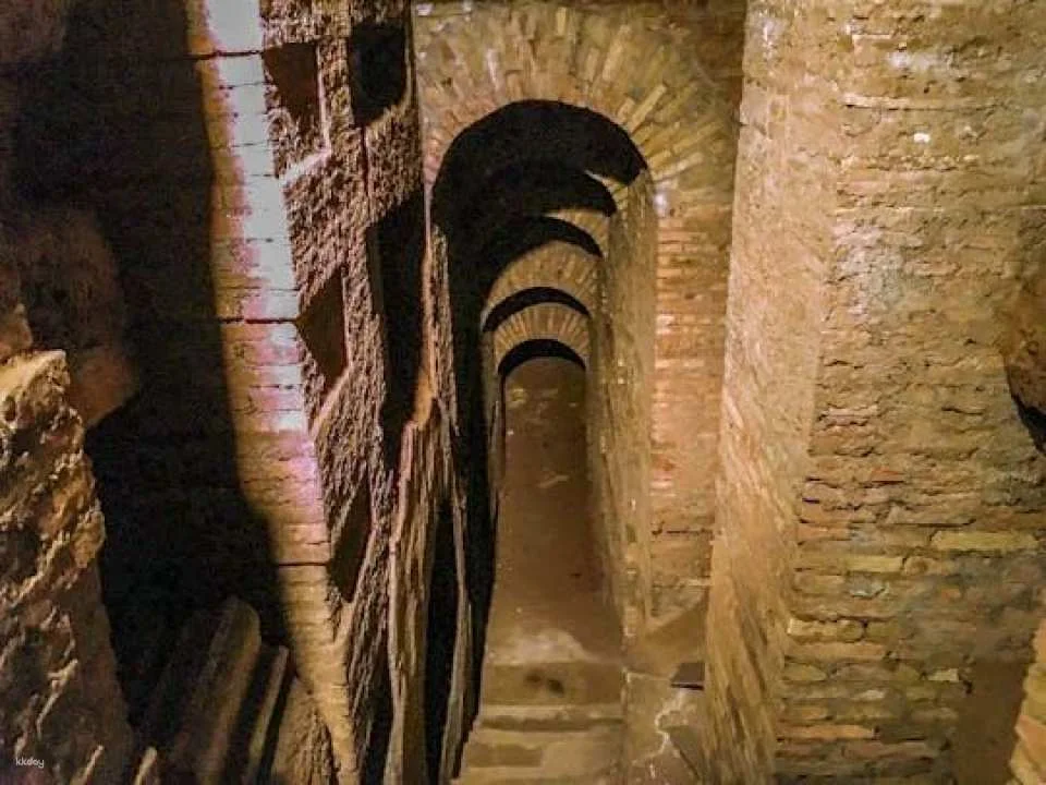 Catacomb Tour in Sofia with a Local (620614)