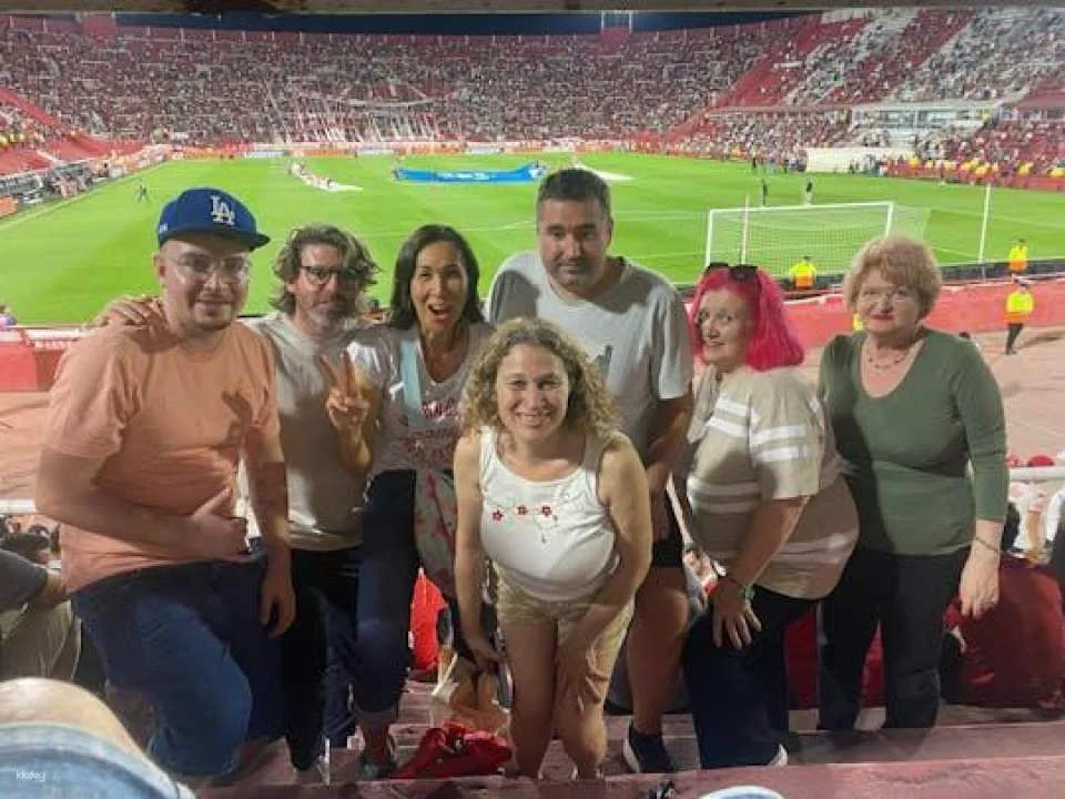 Join a soccer matchday experience with a local fan in Buenos Aires (620616)