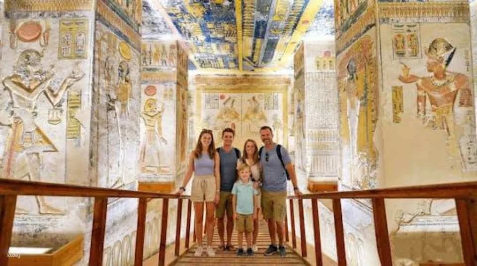 Ancient city of Luxor guided tour with lunch from Hurghada (620672)
