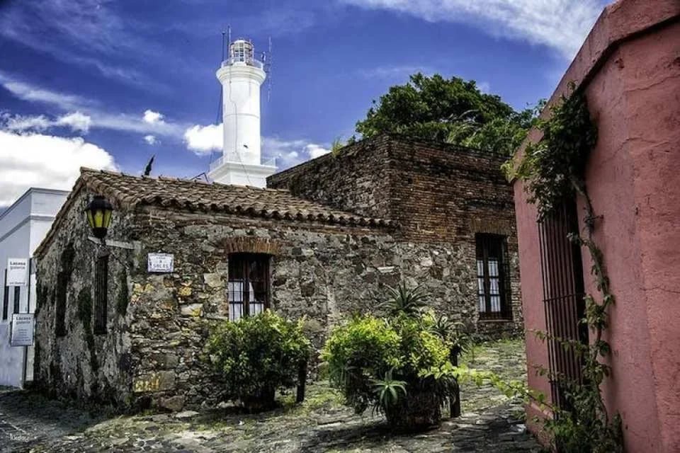 Day trip to Colonia from Buenos Aires