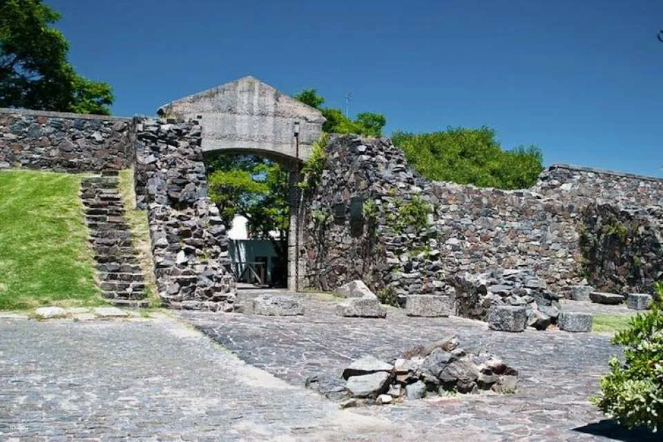 Day trip to Colonia from Buenos Aires