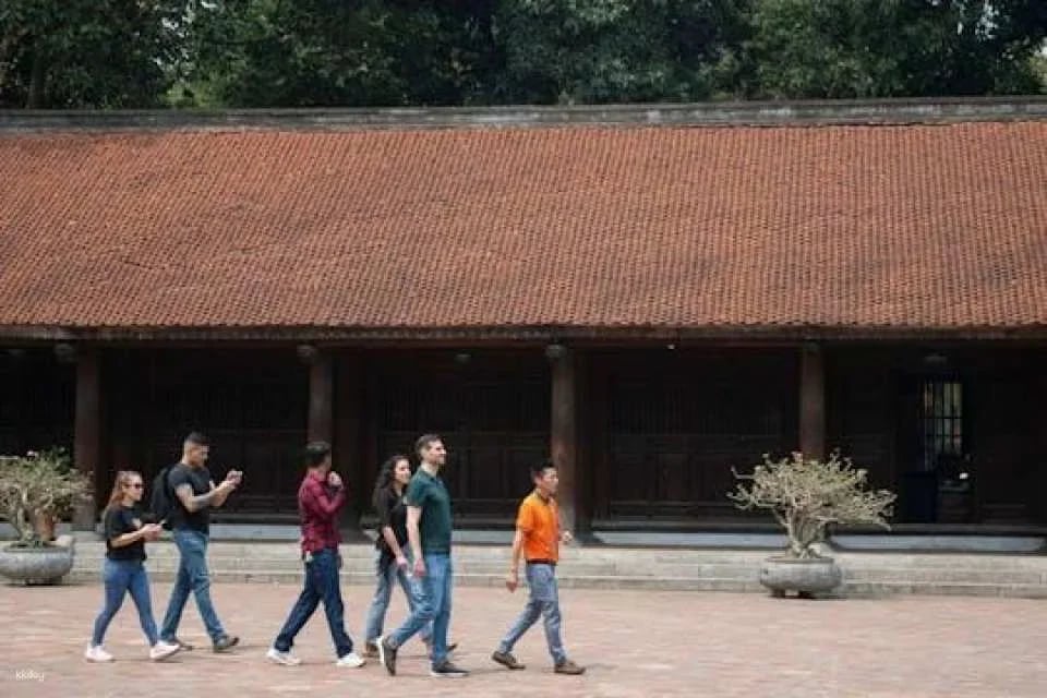 Half-day guided tour of Hanoi with lunch