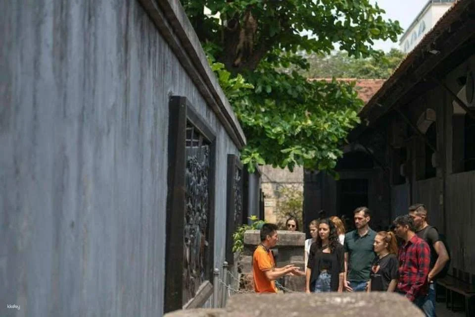 Half-day guided tour of Hanoi with lunch