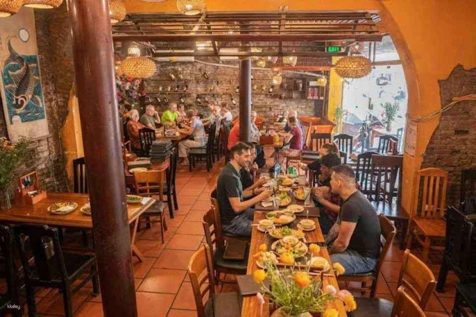 Half-day guided tour of Hanoi with lunch