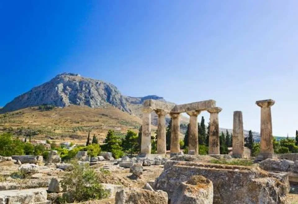 Ancient Corinth Self-Guided Audiovisual Tour with 3D Models