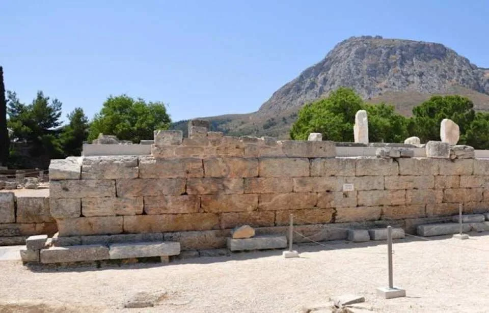 Ancient Corinth Self-Guided Audiovisual Tour with 3D Models