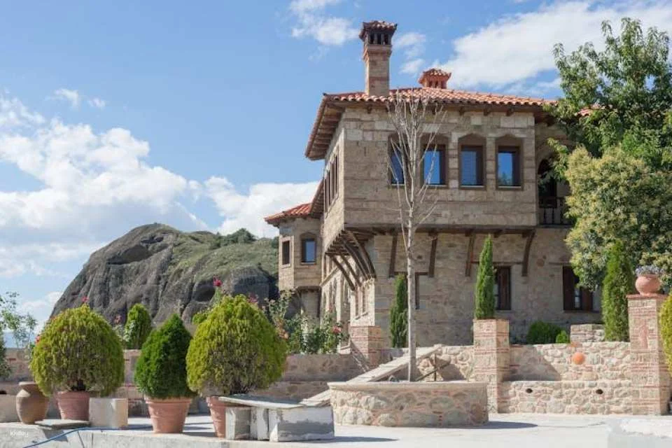 Self-guided walking audio tour of the Varlaam Monastery