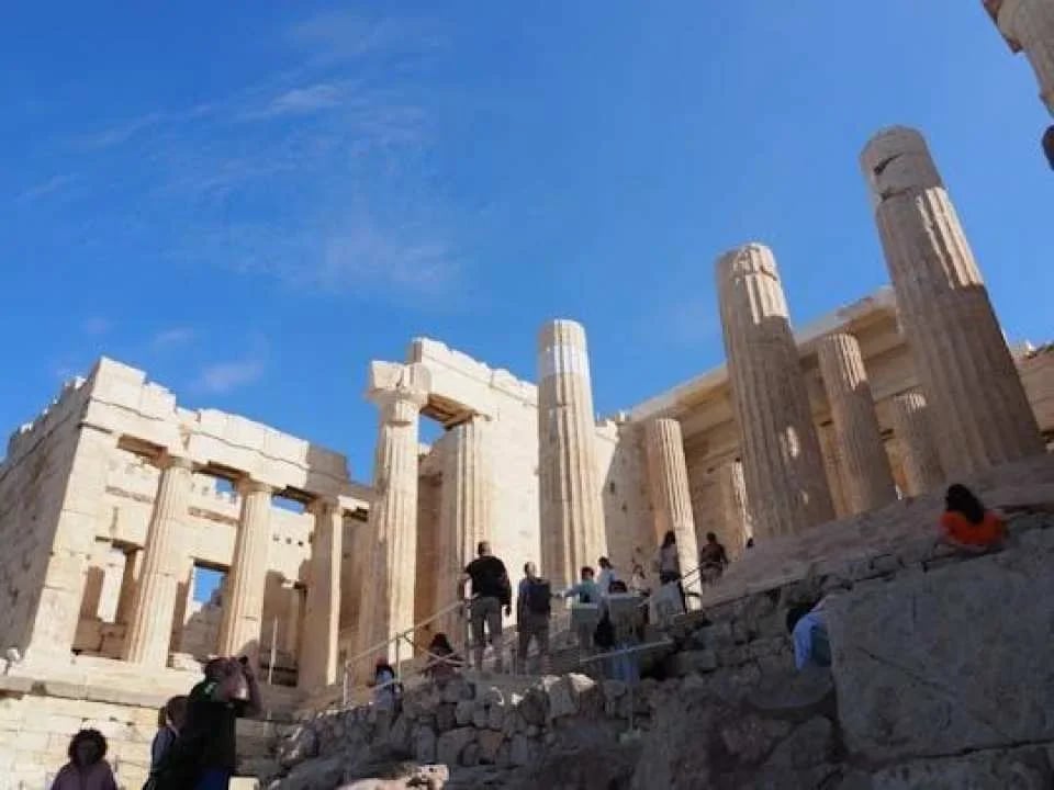 Early access to the Acropolis and Acropolis Museum walking tour