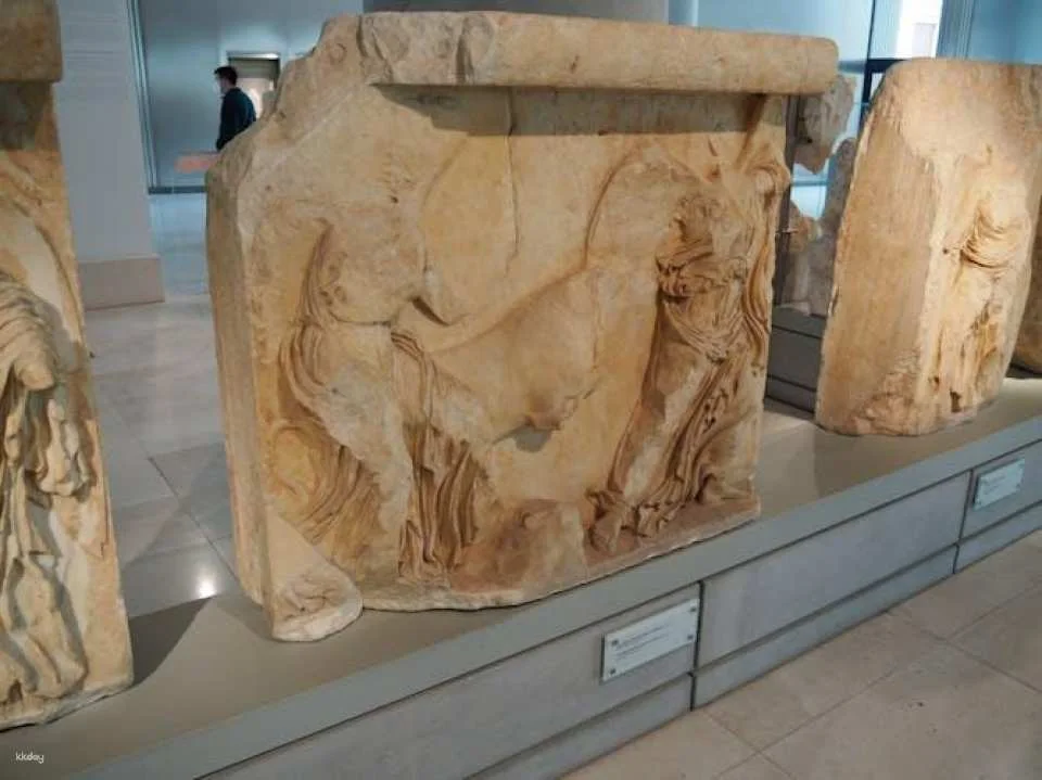 Early access to the Acropolis and Acropolis Museum walking tour