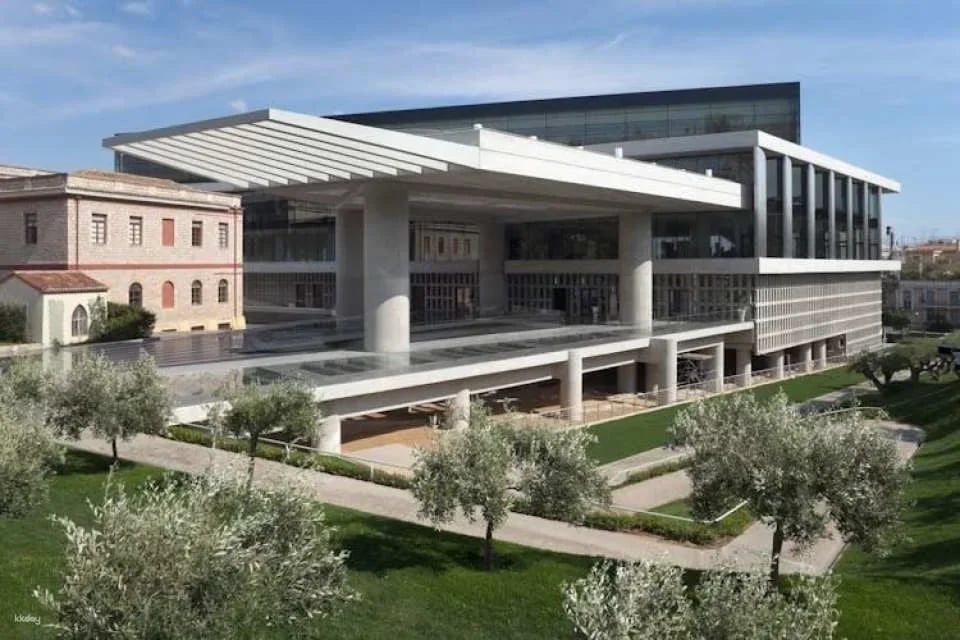 Early access to the Acropolis and Acropolis Museum walking tour