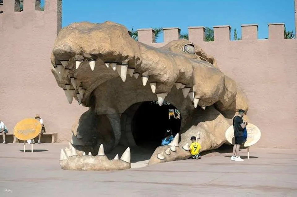 Guided tour of Agadir, cable car and Crocoparc from Marrakech