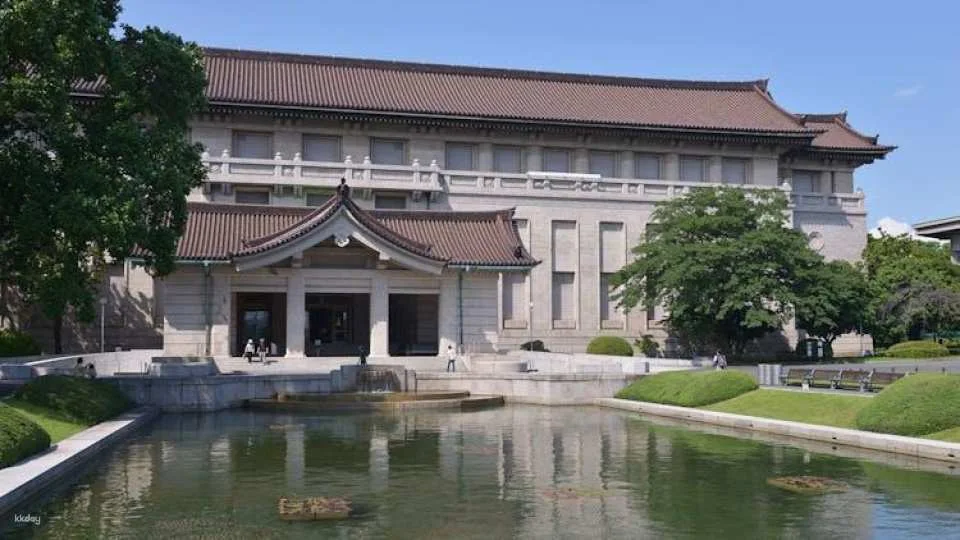 Tokyo Audio Guide with TravelMate App